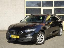 Zwart Gebruikt 2022 Seat Leon Business Stationwagen | € 17.950 (Super prijs)
