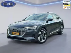 Grijs, metallic lak Gebruikt 2019 Audi e-tron SUV | € 22.450 (Goede deal)