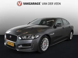 Grijs Gebruikt 2016 Jaguar XE Portfolio Sedan | € 12.445 (Iets duurder)