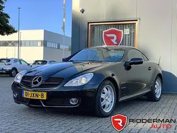 Zwart Gebruikt 2009 Mercedes SLK200 Prestige Cabriolet | € 11.995 (Goede deal)