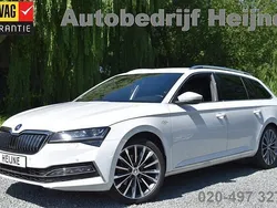 Wit Gebruikt 2021 Skoda Superb LAURIN & KLEMENT Stationwagen | € 25.945 (Goede deal)