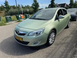 Groen Gebruikt 2011 Opel Astra Cosmo Hatchback | € 3.950 (Goede deal)