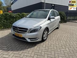 Grijs Gebruikt 2013 Mercedes B180 Ambition MPV | € 9.950 (Super prijs)