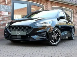 Zwart Gebruikt 2019 Ford Focus Business Edition Stationwagen | € 21.950 (Iets duurder)