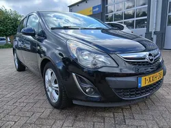 Zwart Gebruikt 2014 Opel Corsa Hatchback | € 5.795 (Eerlijke prijs)