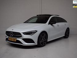 Wit (metallic) Gebruikt 2021 Mercedes CLA180 Shooting Brake AMG Stationwagen | € 26.945 (Eerlijke prijs)