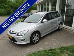 Zilver Gebruikt 2011 Hyundai i30 Stationwagen | € 2.660 (Eerlijke prijs)