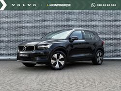 Zwart Gebruikt 2021 Volvo XC40 Momentum SUV | € 26.694 (Super prijs)
