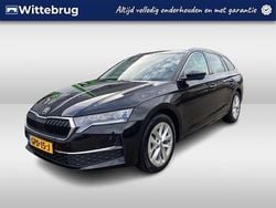 Zwart Gebruikt 2024 Skoda Octavia Business Line Stationwagen | € 28.950 (Goede deal)