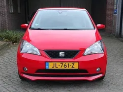 Rood Gebruikt 2017 Seat Mii CONNECT Hatchback | € 6.950 (Eerlijke prijs)
