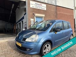 Blauw (metallic) Gebruikt 2009 Renault Grand Modus Dynamique MPV | € 1.999 (Goede deal)