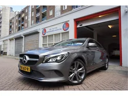Grijs Gebruikt 2016 Mercedes CLA180 Ambition Sedan | € 13.940 (Eerlijke prijs)