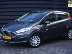 Grijs Gebruikt 2016 Ford Fiesta Style Hatchback | € 5.950 (Eerlijke prijs)