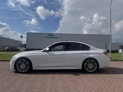 Wit Gebruikt 2014 BMW 330 M Sport Sedan | € 16.000
