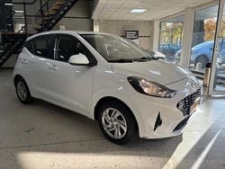 Wit Gebruikt 2022 Hyundai i10 Hatchback | € 9.750 (Eerlijke prijs)