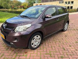 Bruin Gebruikt 2010 Toyota Urban Cruiser Comfort SUV | € 4.500 (Super prijs)