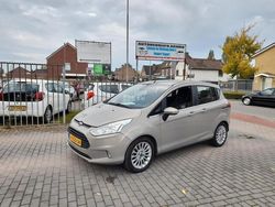 Grijs Gebruikt 2014 Ford B-MAX Titanium MPV | € 7.950 (Eerlijke prijs)