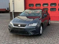 Grijs Gebruikt 2019 Seat Ibiza Hatchback | € 18.500 (Iets duurder)