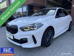 Wit Gebruikt 2024 BMW 118 M Sport Hatchback | € 34.950 (Eerlijke prijs)