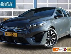 Grijs Gebruikt 2022 Kia Ceed Hatchback | € 21.750 (Eerlijke prijs)