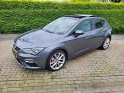 Grijs Gebruikt 2017 Seat Leon ST Business Stationwagen | € 17.950 (Iets duurder)