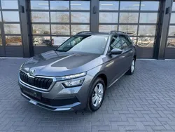 Grijs, metallic lak Gebruikt 2023 Skoda Kamiq SUV | € 21.500 (Goede deal)