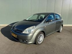 Grijs Gebruikt 2005 Toyota Corolla Verso Sol MPV | € 2.495 (Eerlijke prijs)