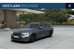Grijs Nieuw 2025 BMW 330e M Sport Sedan | € 69.632 (Eerlijke prijs)