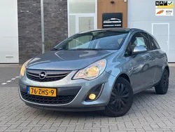 Grijs Gebruikt 2012 Opel Corsa Edition Hatchback | € 1.650 (Goede deal)