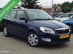 Blauw Gebruikt 2011 Skoda Fabia Ambition Hatchback | € 5.999 (Eerlijke prijs)