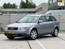 Grijs, metallic lak Gebruikt 2004 Audi A4 Business Stationwagen | € 2.499 (Eerlijke prijs)