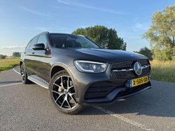 Grijs Gebruikt 2020 Mercedes GLC300 Stationwagen | € 39.250 (Duur)