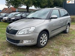 Beige Gebruikt 2012 Skoda Fabia Hatchback | € 1.500 (Super prijs)