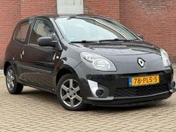 Zwart Gebruikt 2011 Renault Twingo Authentique Hatchback | € 1.495 (Eerlijke prijs)