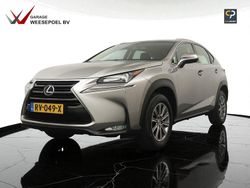 Grijs Gebruikt 2017 Lexus NX300h Business Edition SUV | € 29.950 (Eerlijke prijs)