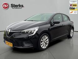 Zwart Gebruikt 2022 Renault Clio V Zen Hatchback | € 12.495 (Eerlijke prijs)