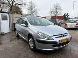 Grijs Gebruikt 2005 Peugeot 307 Stationwagen | € 2.495 (Eerlijke prijs)