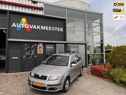 Grijs Gebruikt 2006 Skoda Fabia Elegance Stationwagen | € 1.500
