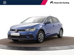 Blauw Gebruikt 2023 VW Polo Life Hatchback | € 20.840 (Goede deal)