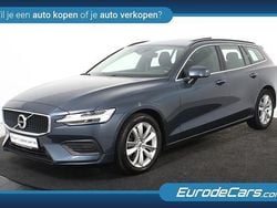Blauw Gebruikt 2021 Volvo V60 Momentum Stationwagen | € 26.400 (Goede deal)