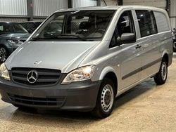 Zilver Gebruikt 2011 Mercedes Vito MPV | € 12.500
