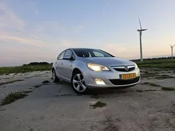 Zilver Gebruikt 2010 Opel Astra Edition MPV | € 4.000 (Eerlijke prijs)