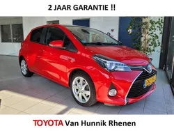 Rood Gebruikt 2015 Toyota Yaris Hatchback | € 11.499 (Eerlijke prijs)