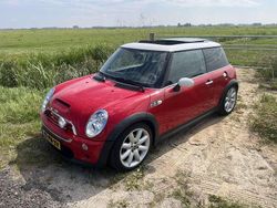Rood Gebruikt 2004 Mini Cooper S Chili Hatchback | € 3.250 (Eerlijke prijs)