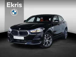 Zwart Gebruikt 2022 BMW X2 Executive SUV | € 32.895 (Super prijs)