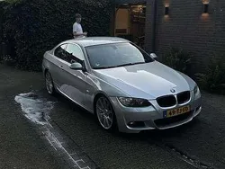 Grijs Gebruikt 2006 BMW 325 Executive Coupé | € 7.750 (Eerlijke prijs)