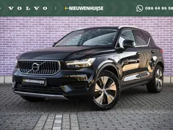 Zwart Gebruikt 2022 Volvo XC40 Inscription SUV | € 34.899 (Eerlijke prijs)