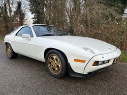 Wit Gebruikt 1986 Porsche 928 Coupé | € 32.500