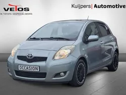 Zilver Gebruikt 2010 Toyota Yaris Life Hatchback | € 6.250 (Eerlijke prijs)