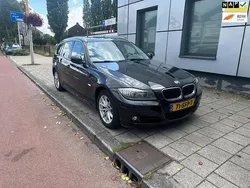 Zwart Gebruikt 2011 BMW 318 Luxury Line Stationwagen | € 3.250 (Super prijs)